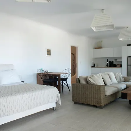 Chrysalis Nature 8 Apartament Páros